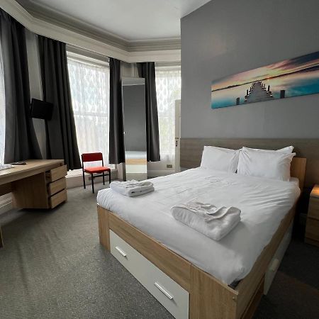 Capital One Hotel Bournemouth Eksteriør bilde
