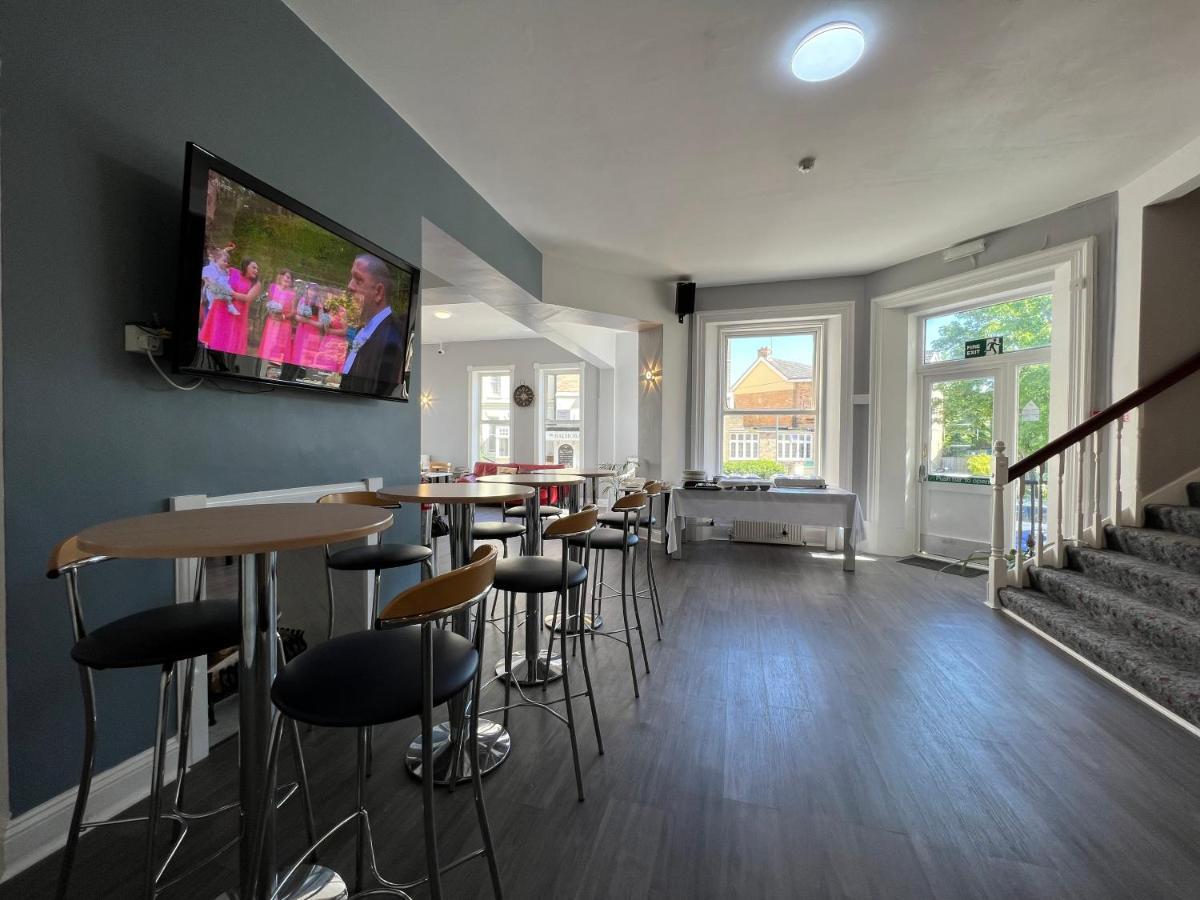 Capital One Hotel Bournemouth Eksteriør bilde